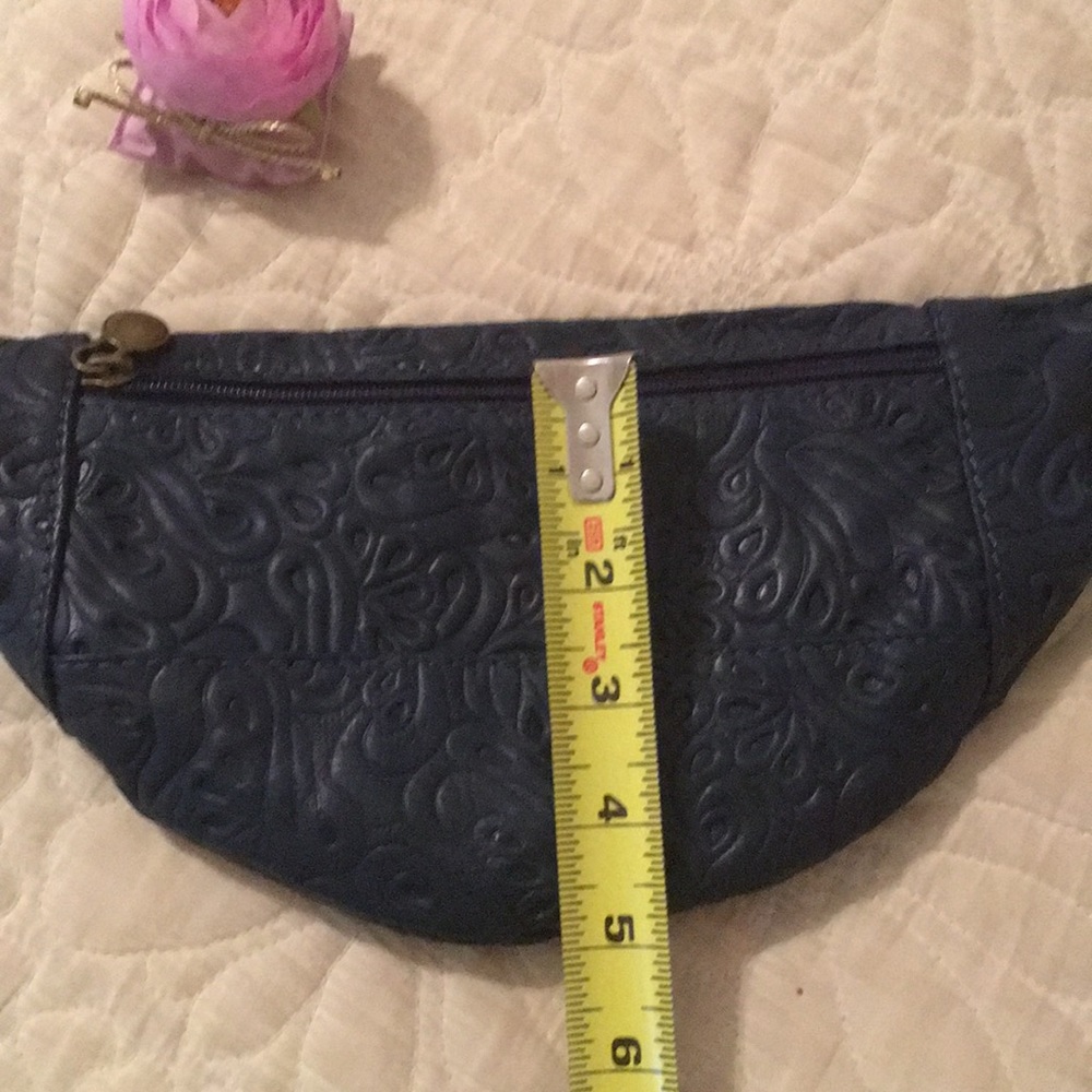 Blue Italian leather belt bag. New💙 - Picture 6 of 6